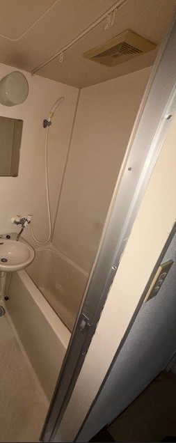 バス・シャワールーム　3点ユニット（バス・トイレ同室）