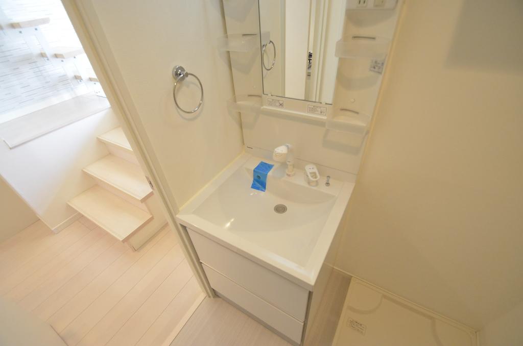 洗面設備　洗髪洗面化粧台