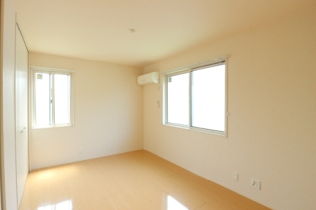 その他部屋・スペース　洋室６．８帖