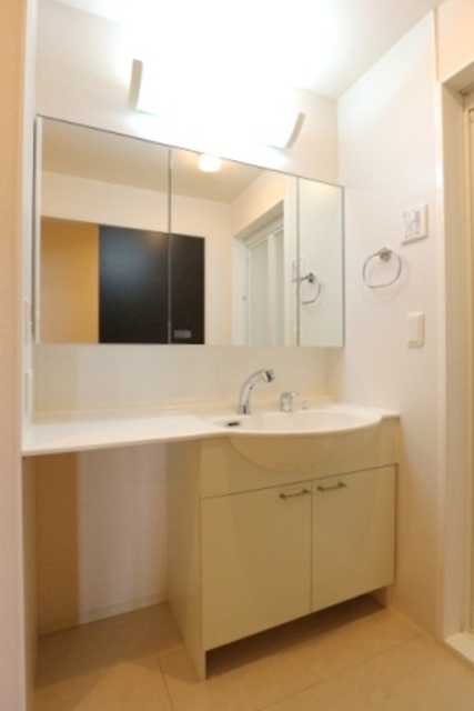 洗面設備　洗髪洗面化粧台