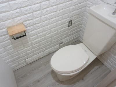 トイレ　トイレ