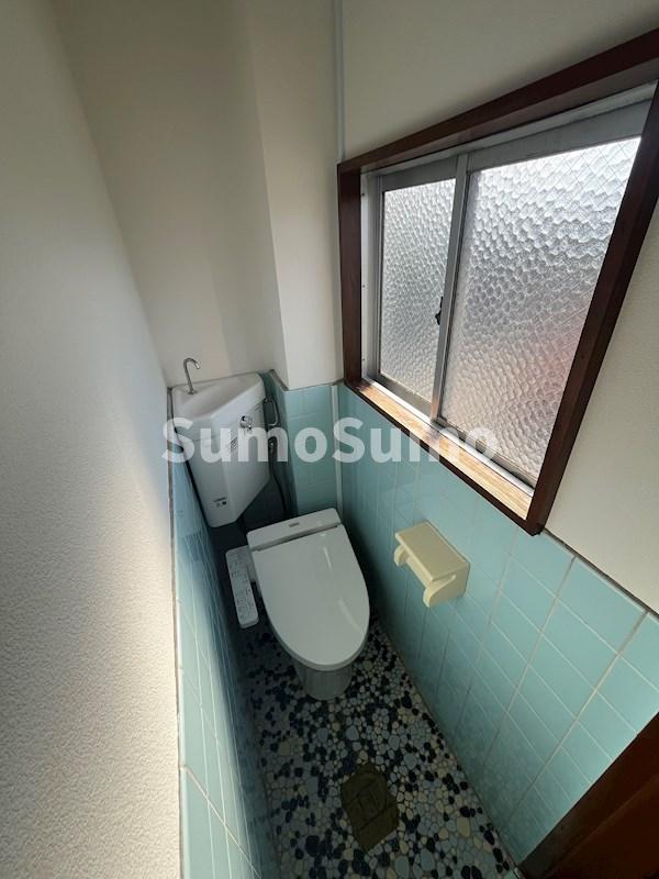 トイレ　コンパクトで使いやすいトイレです