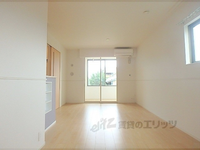 居室・リビング　洋室