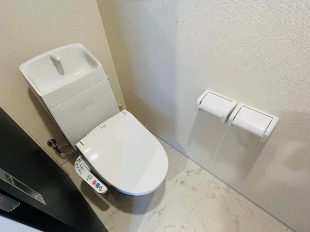トイレ　シャワー付トイレ