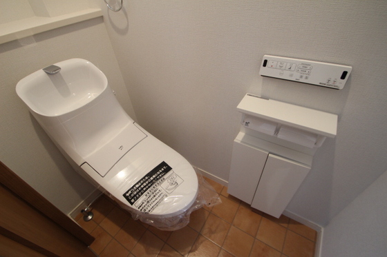 トイレ　※別部屋の写真です