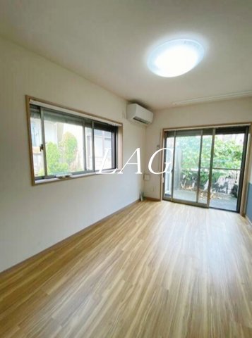 居室・リビング　洋室のお部屋です。