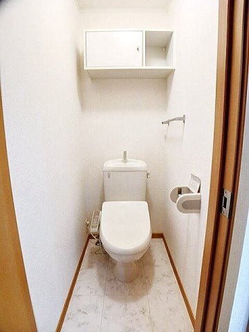 トイレ　落ち着いたトイレです