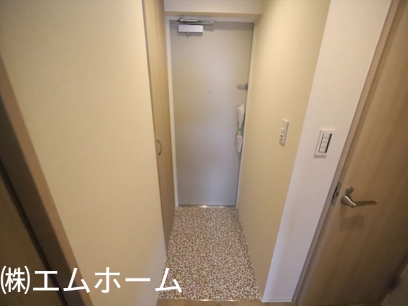 玄関　玄関　シューズインクローク