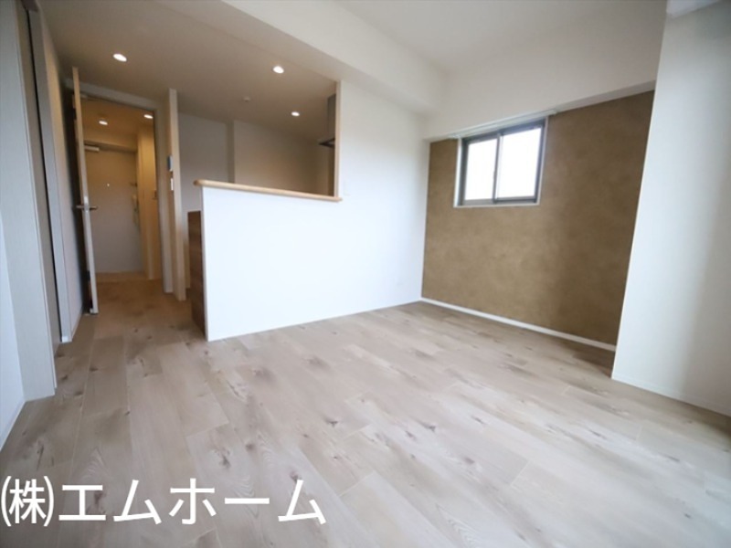 居室・リビング　LDK11帖　カウンターキッチン