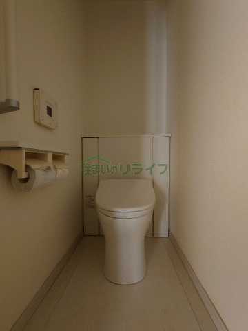 トイレ　西大久保イレブン