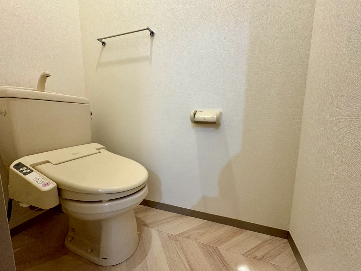 エクセランナルワのトイレ写真
