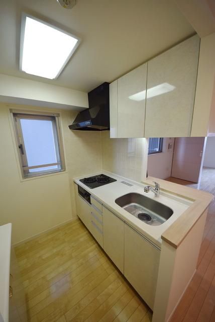 キッチン　※別タイプ部屋写真参考※