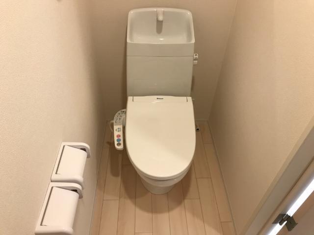トイレ　シャワー付トイレ（イメージ）