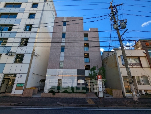 建物外観　外観写真（昼）
