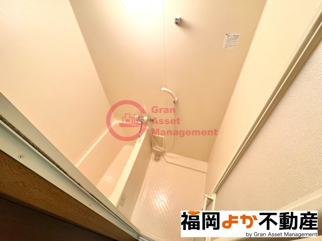 バス・シャワールーム　きれいなお風呂です