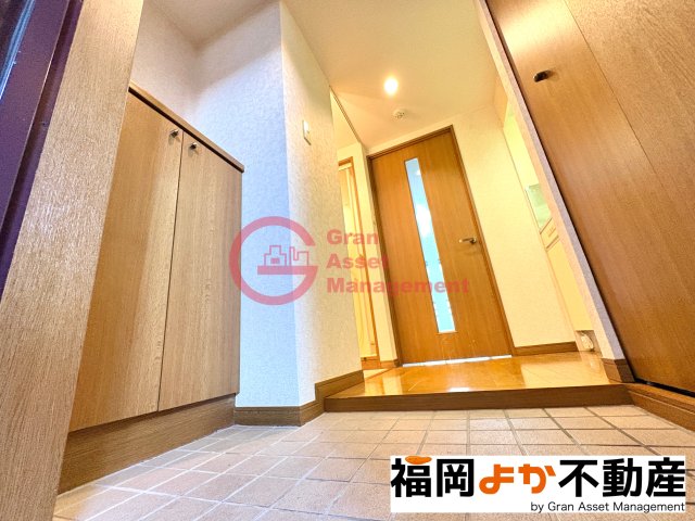玄関　毎日通る玄関はこちらです