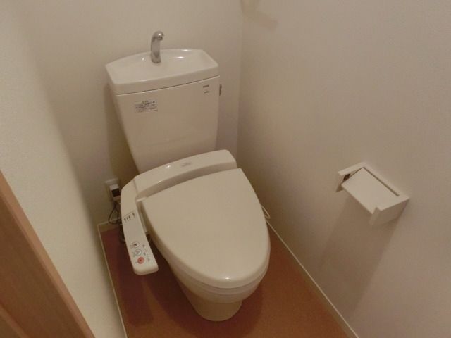 トイレ　★清潔感のあるトイレです★