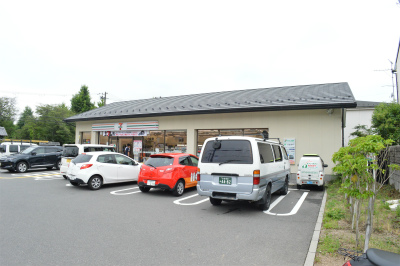 コンビニ　セブンイレブン 京都岩倉忠在地町店（コンビニ）まで509m