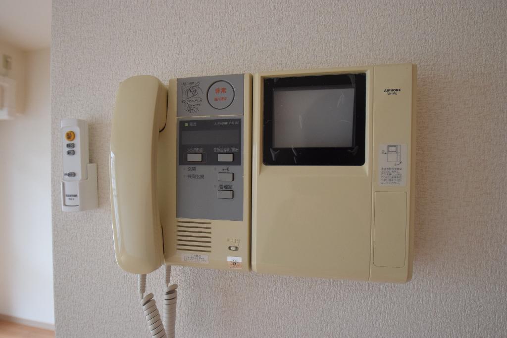 セキュリティ　カメラ付インターホン
