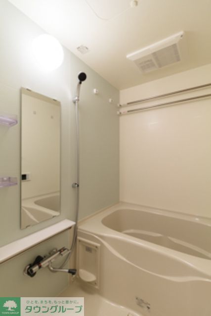 バス・シャワールーム　※写真は同タイプ住戸です。