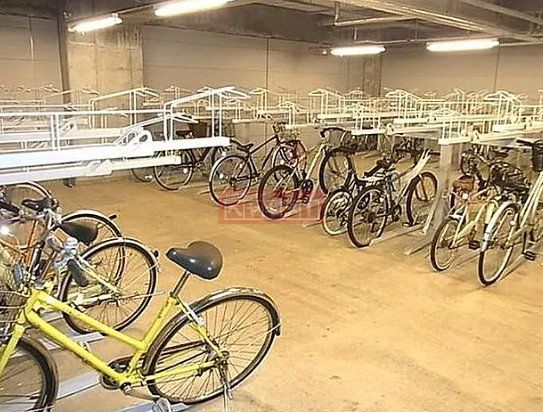駐車場　共有部分
