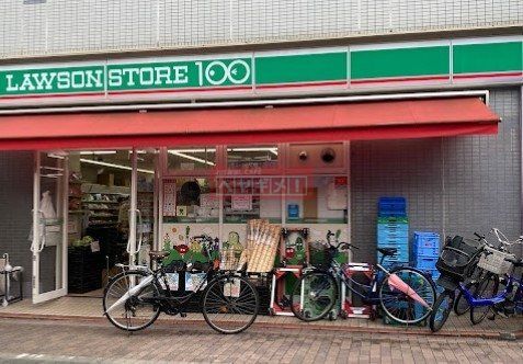 コンビニ　ローソンストア100蒲田西口店（コンビニ）まで30m