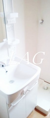 洗面設備　独立洗面台です。