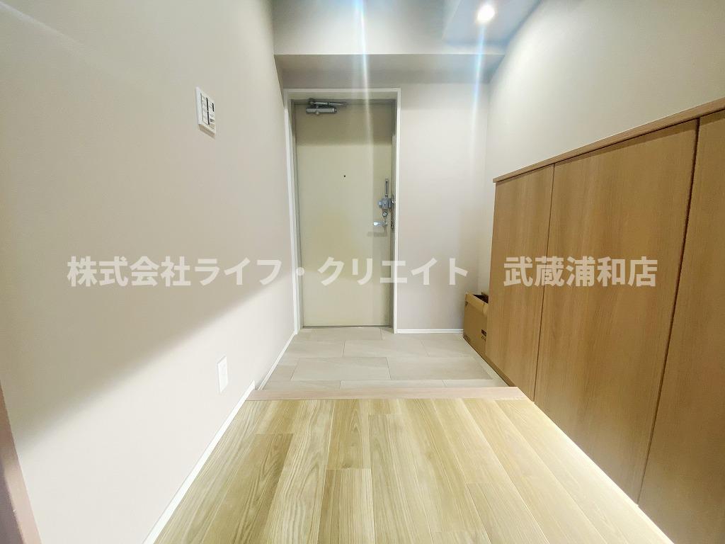 玄関　シンプルで使いやすい玄関です