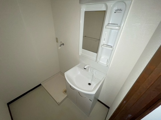 洗面設備　※別部屋の写真です