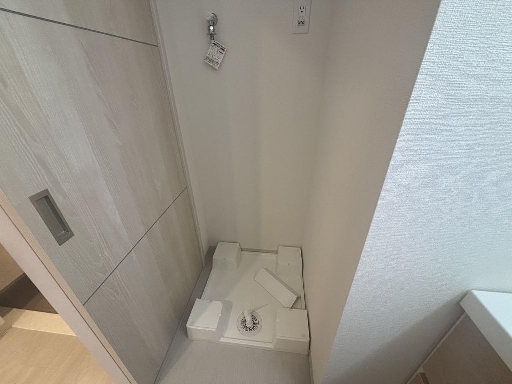 洗面設備　洗濯機置き場