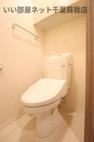 トイレ　ゆったりとした空間のトイレです