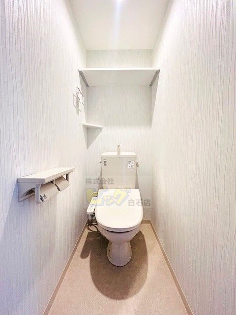 トイレ　ウォシュレット完備です♪