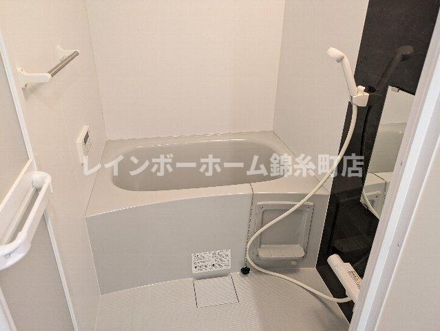 バス・シャワールーム　同施工物件
