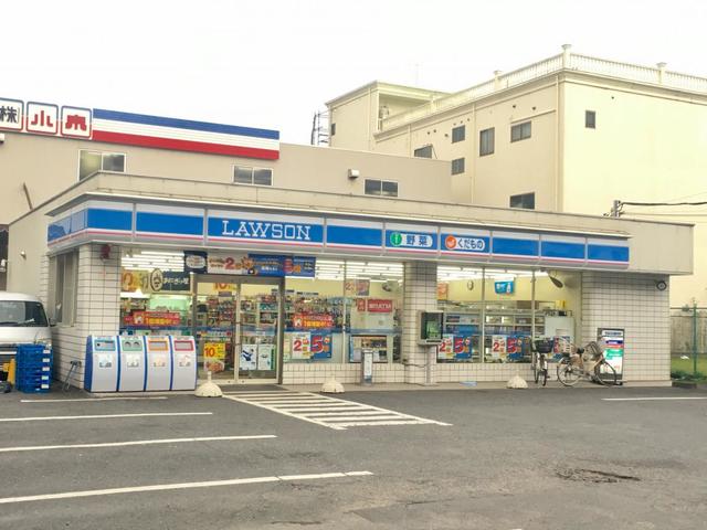 コンビニ　ローソン谷河内町2丁目店（コンビニ）まで581m