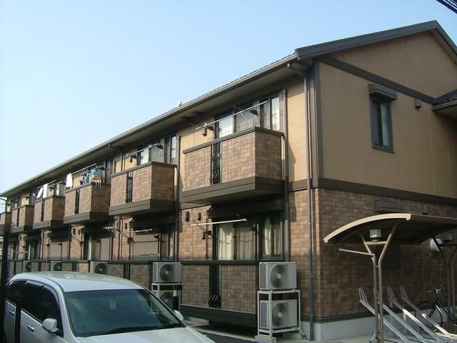 建物外観　閑静な住宅街