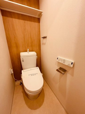 トイレ　落ち着いたトイレです