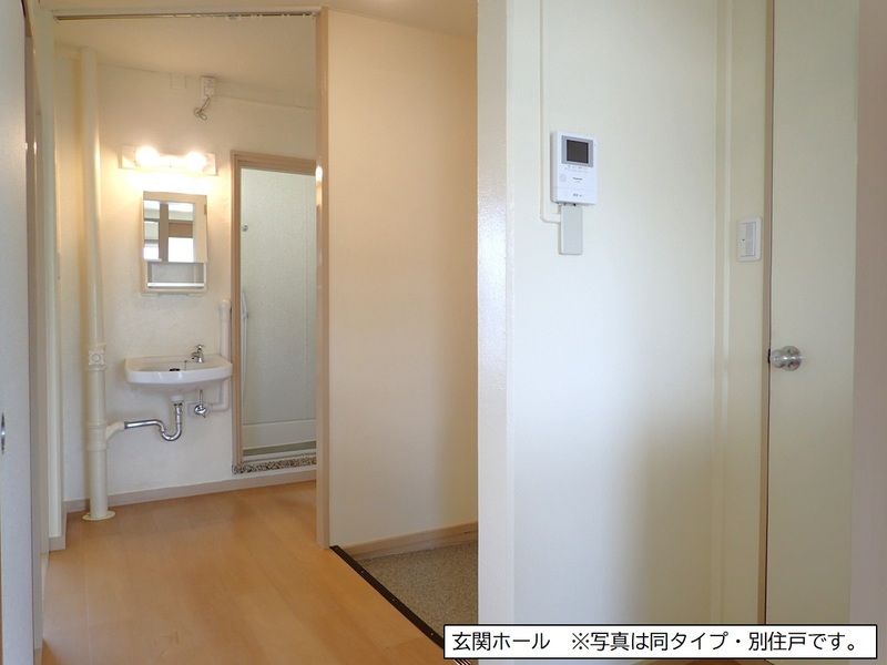 玄関　別部屋参照