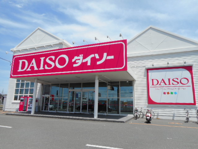 コンビニ　ファミリーマート（コンビニ）まで1448m
