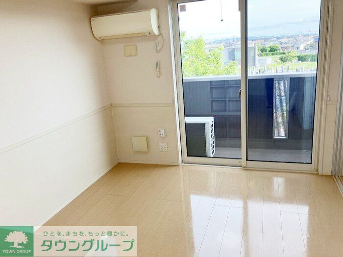 居室・リビング　お問合せはタウンハウジングまで！※現地待合わせ相談可能