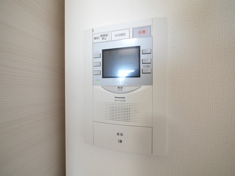セキュリティ　モニター付きインターホンです