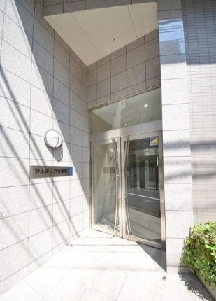 エントランス　弊社は都内全域の物件をご紹介可能です！