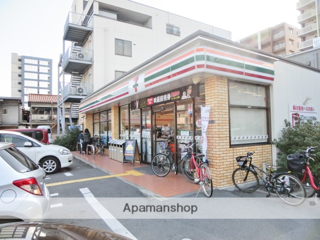 コンビニ　セブンイレブン（コンビニ）まで140m
