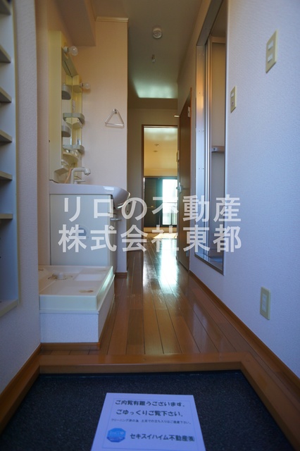 玄関　玄関から見たお部屋です☆
