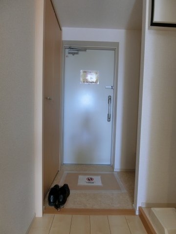 玄関　参考・別室