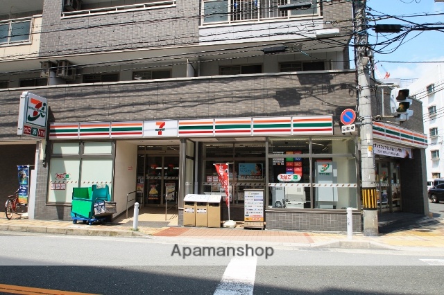 コンビニ　セブン－イレブン吹田広芝町店（コンビニ）まで181m