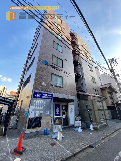 建物外観　オートロックマンションなのに？！