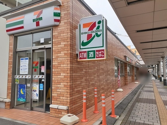 コンビニ　セブンイレブン古町通４番町店（コンビニ）まで160m