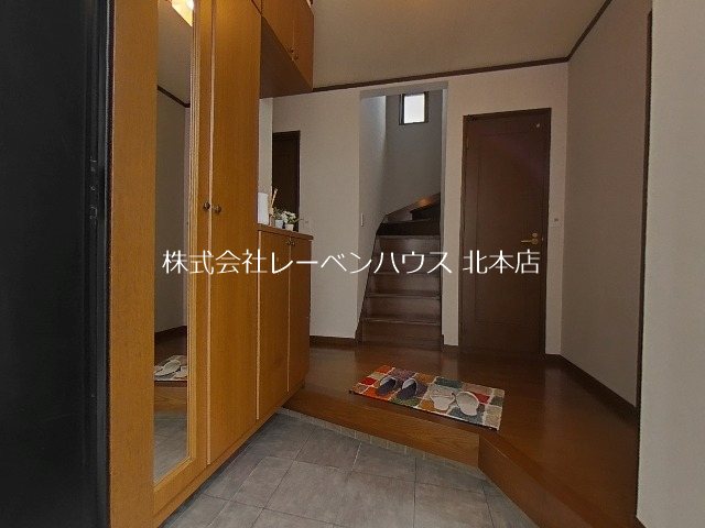 玄関　★レーベンハウスホームページに写真たくさんあります★