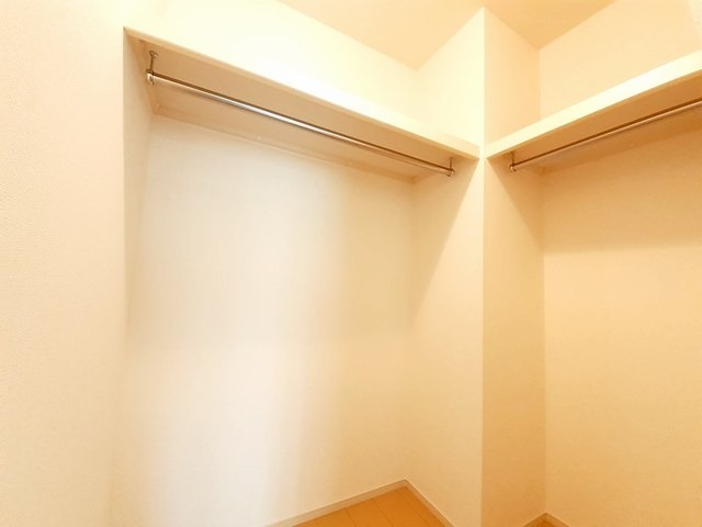 収納　図面と現状に相違がある場合には現状を優先