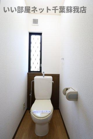 トイレ　トイレもきれいです